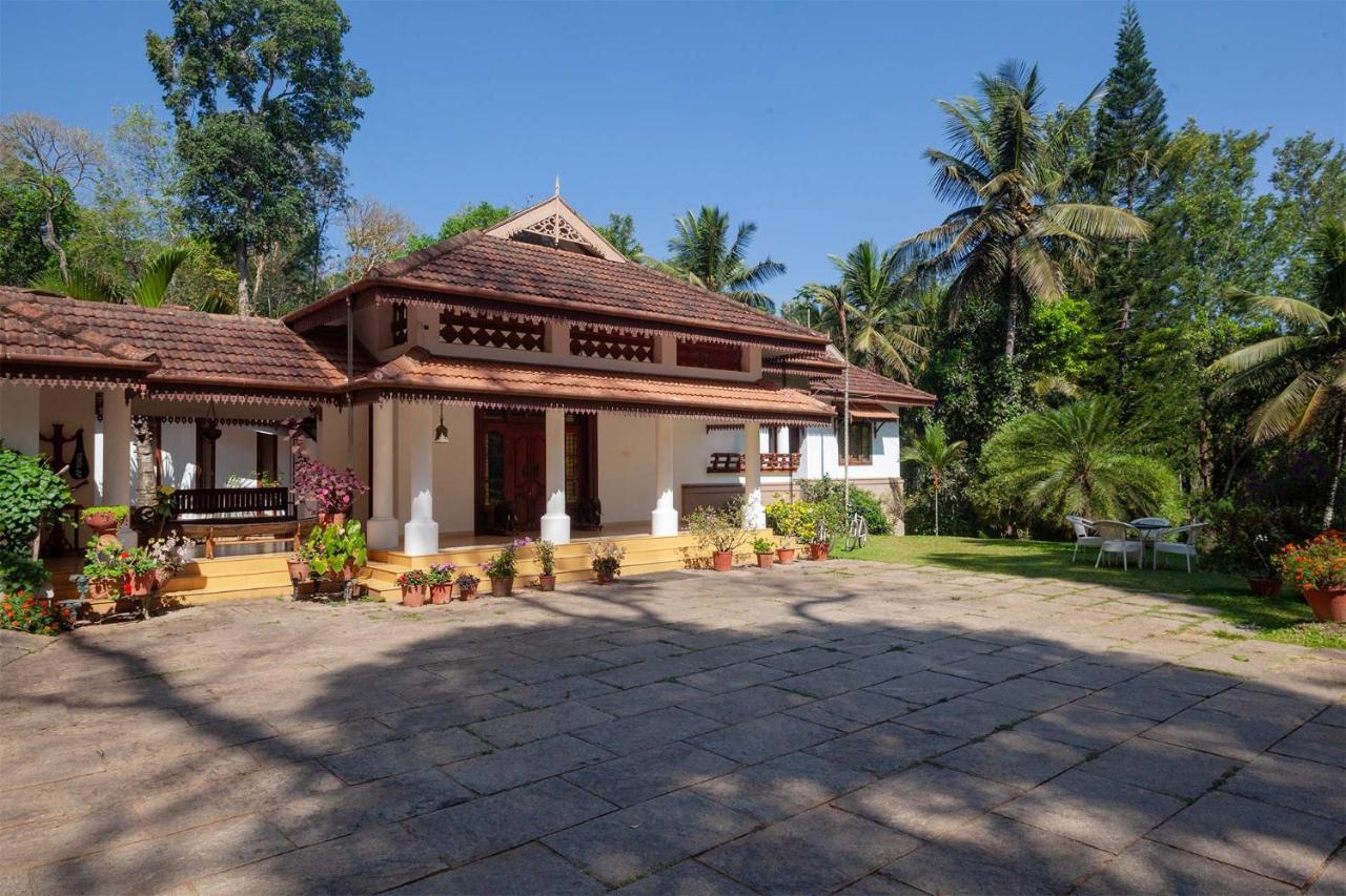 Crystal Homestay By Veo - Part Of Stayvista Madikeri Exteriér fotografie